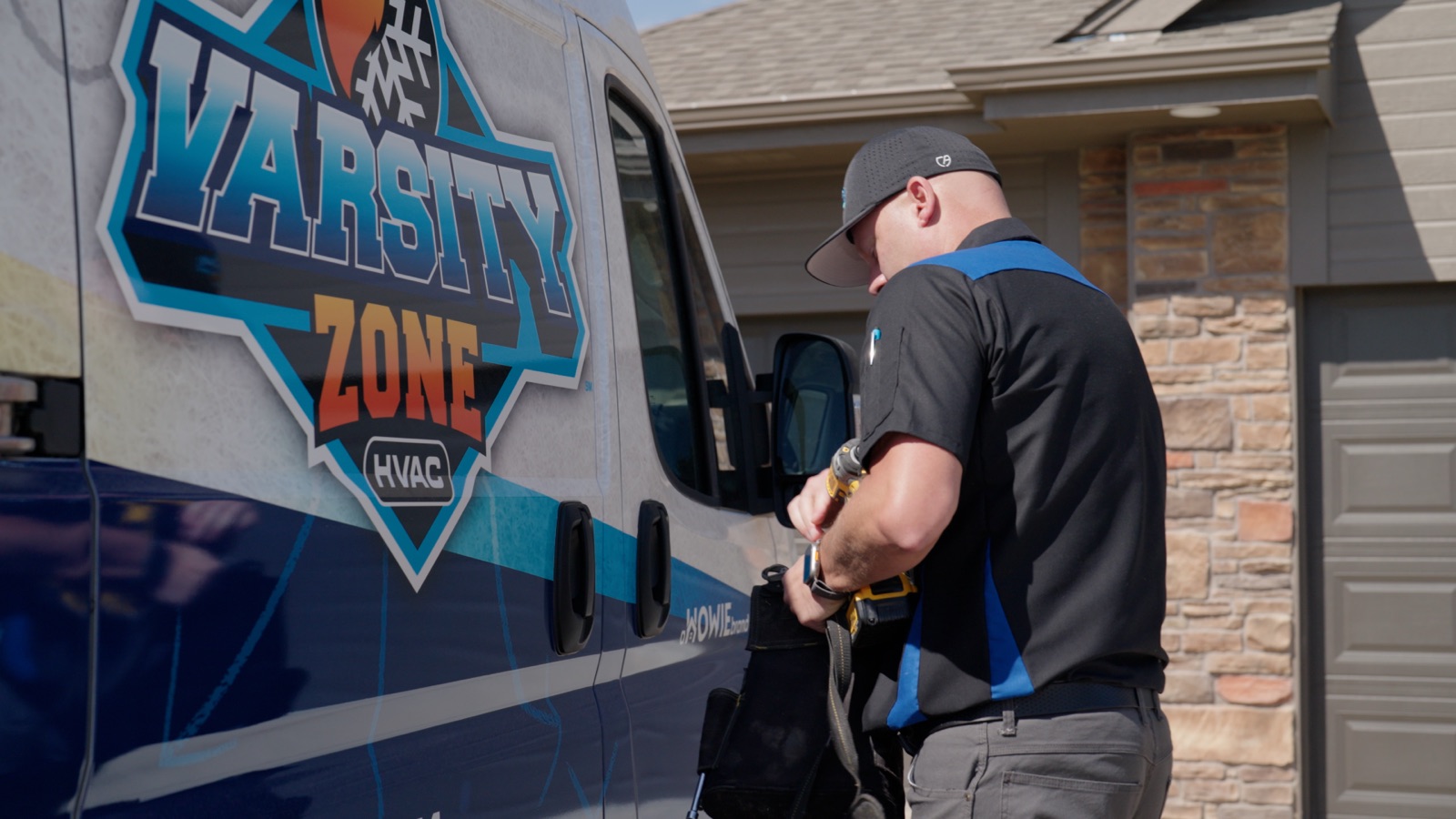 Varsity Zone HVAC technician at the truck in North Texas